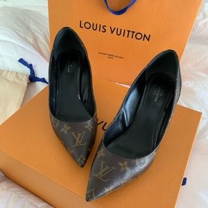 LOUIS VUITTON- Cherie Pump